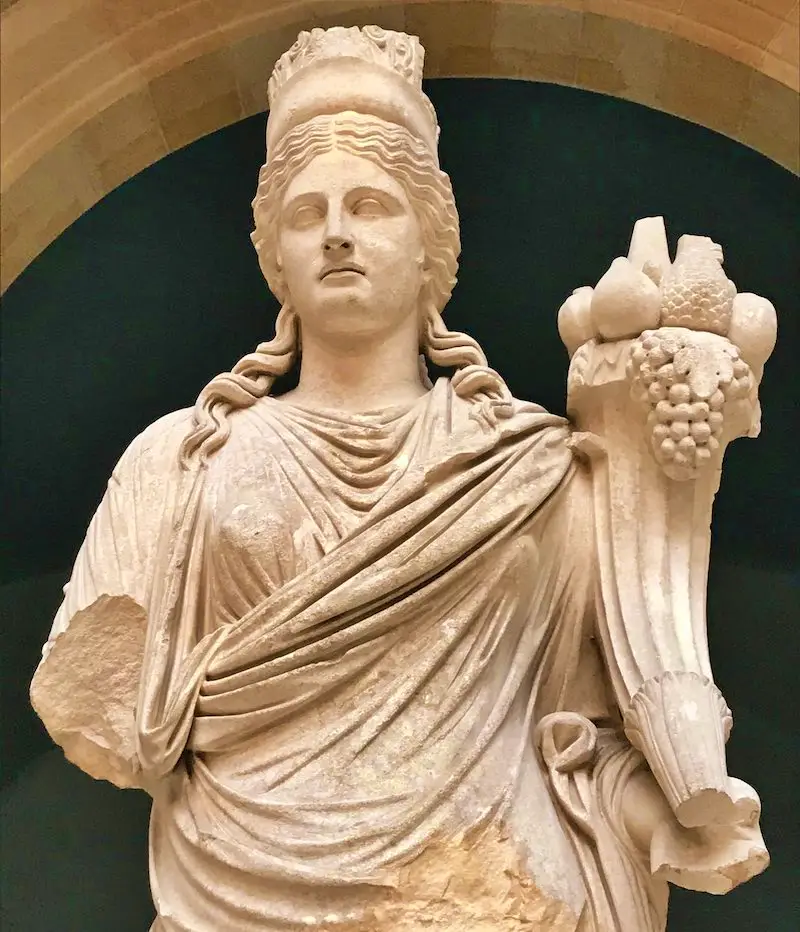 Tyche Statue from Smyrna (National Archaeology Museum, Belgium) artifacts stolen from turkey