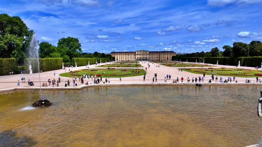 schönbrunn palace 